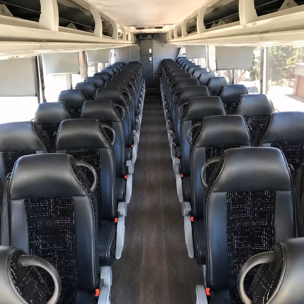 omaha charter bus rental