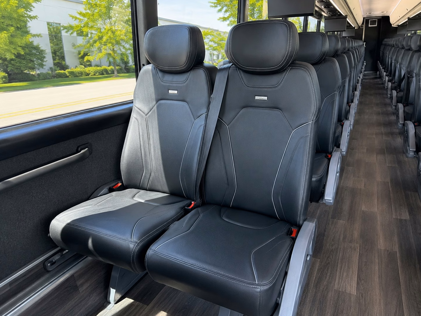 omaha wedding transportation